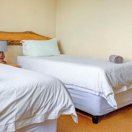 Wits End Mountain Resort Champagne Valley Εξωτερικό φωτογραφία
