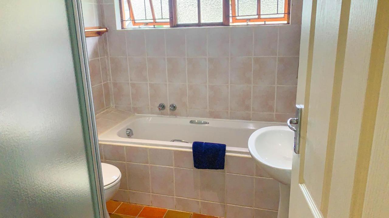 Wits End Mountain Resort Champagne Valley Εξωτερικό φωτογραφία