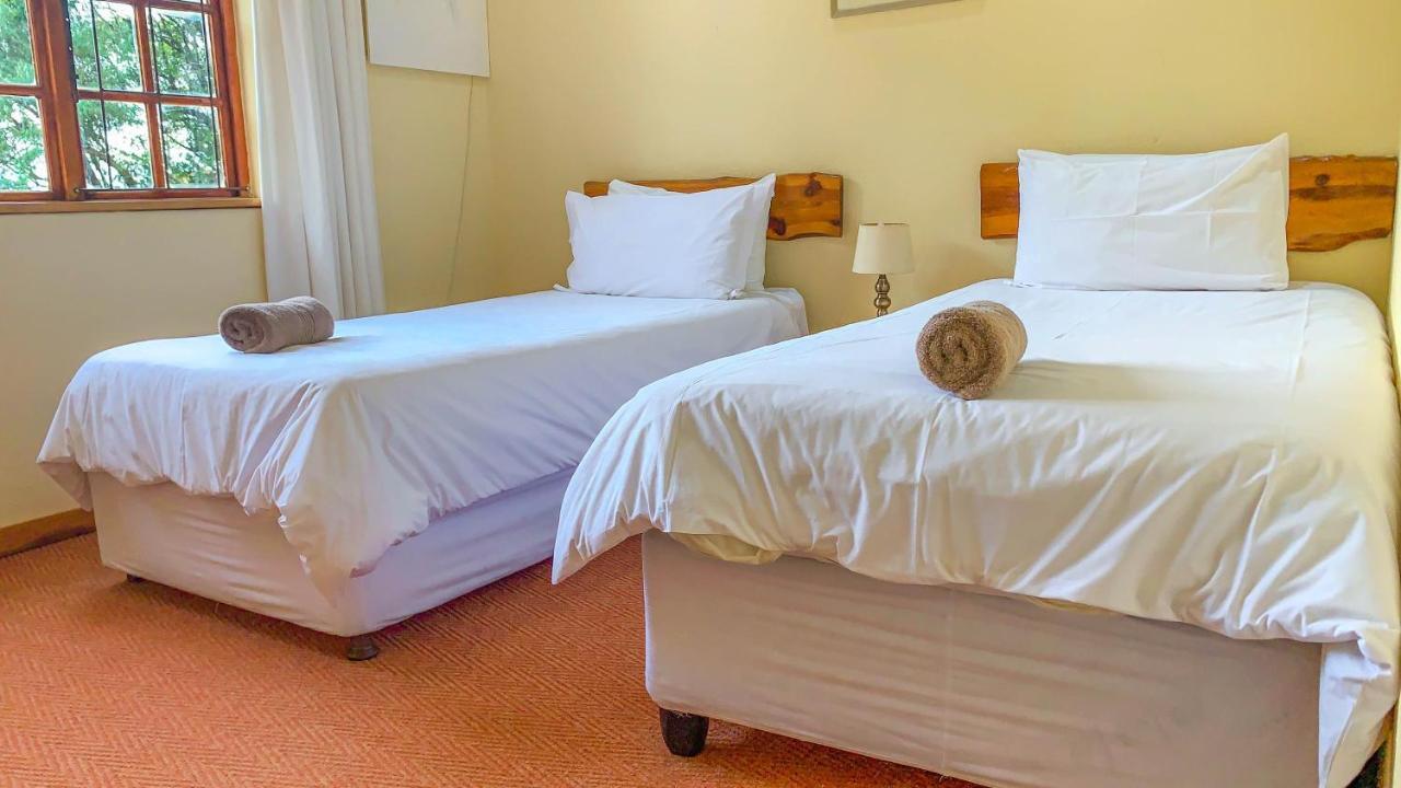 Wits End Mountain Resort Champagne Valley Εξωτερικό φωτογραφία