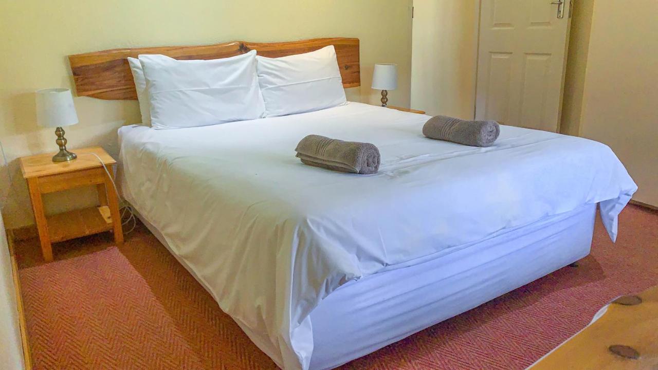 Wits End Mountain Resort Champagne Valley Εξωτερικό φωτογραφία